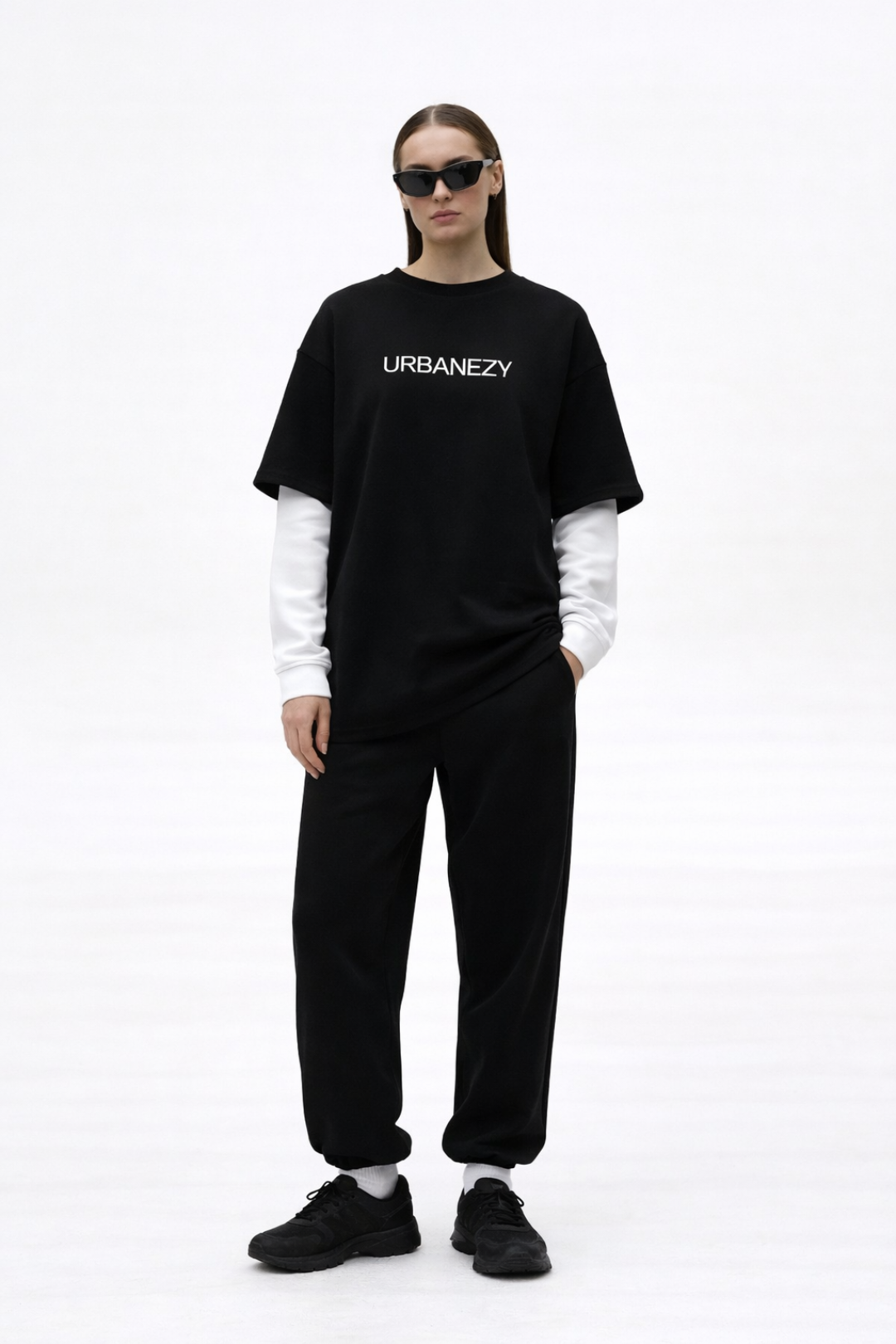 Streetwear oversized t-shirt India with contrast sleeves by Urbanezy India