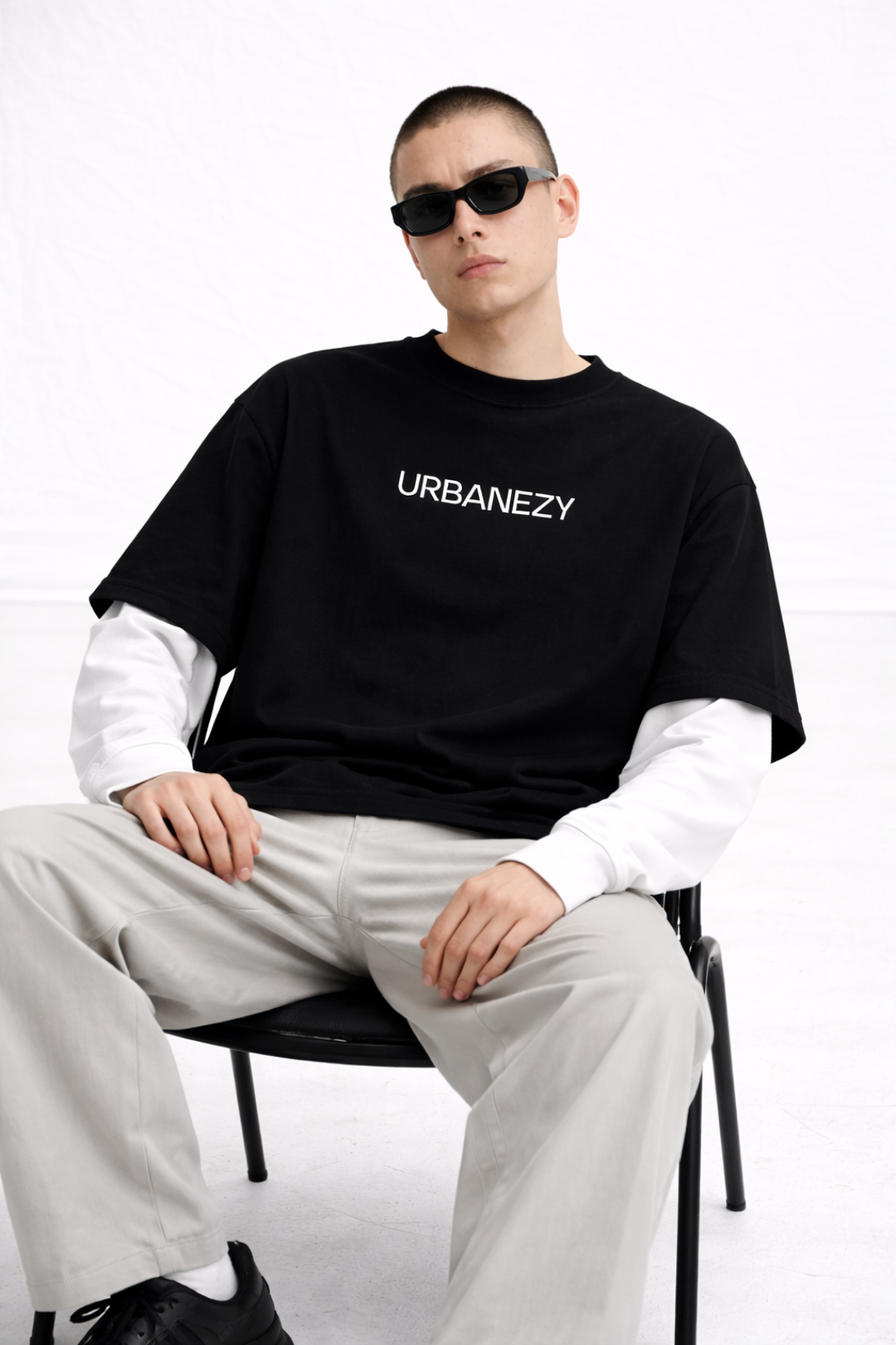 Black oversize t-shirt with attached sleeve- Men