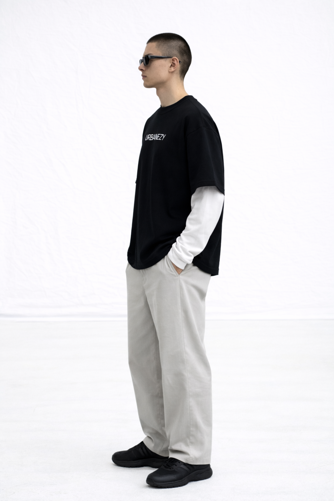 Black oversize t-shirt with attached sleeve- Men