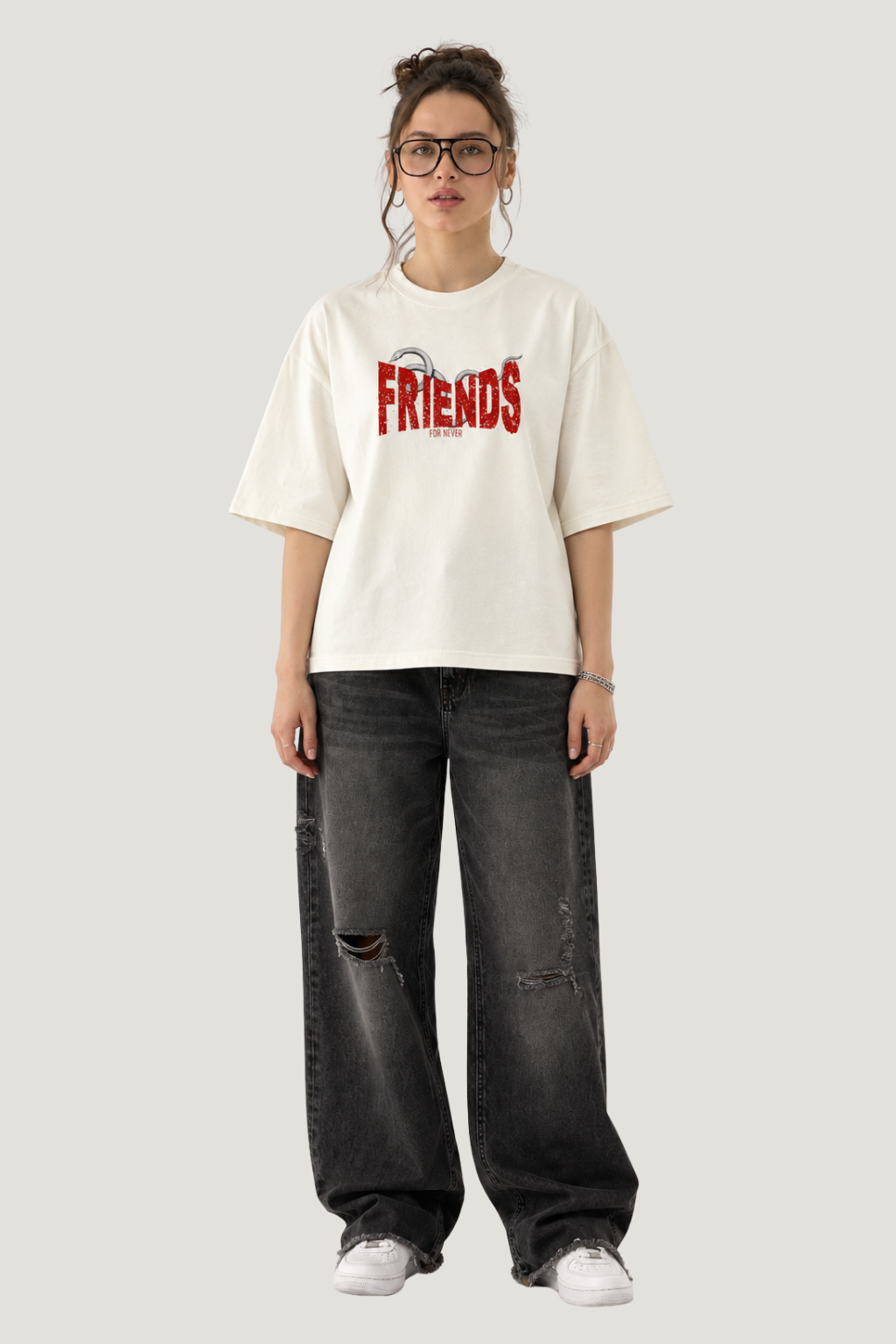Never Friends Boxy T-shirt