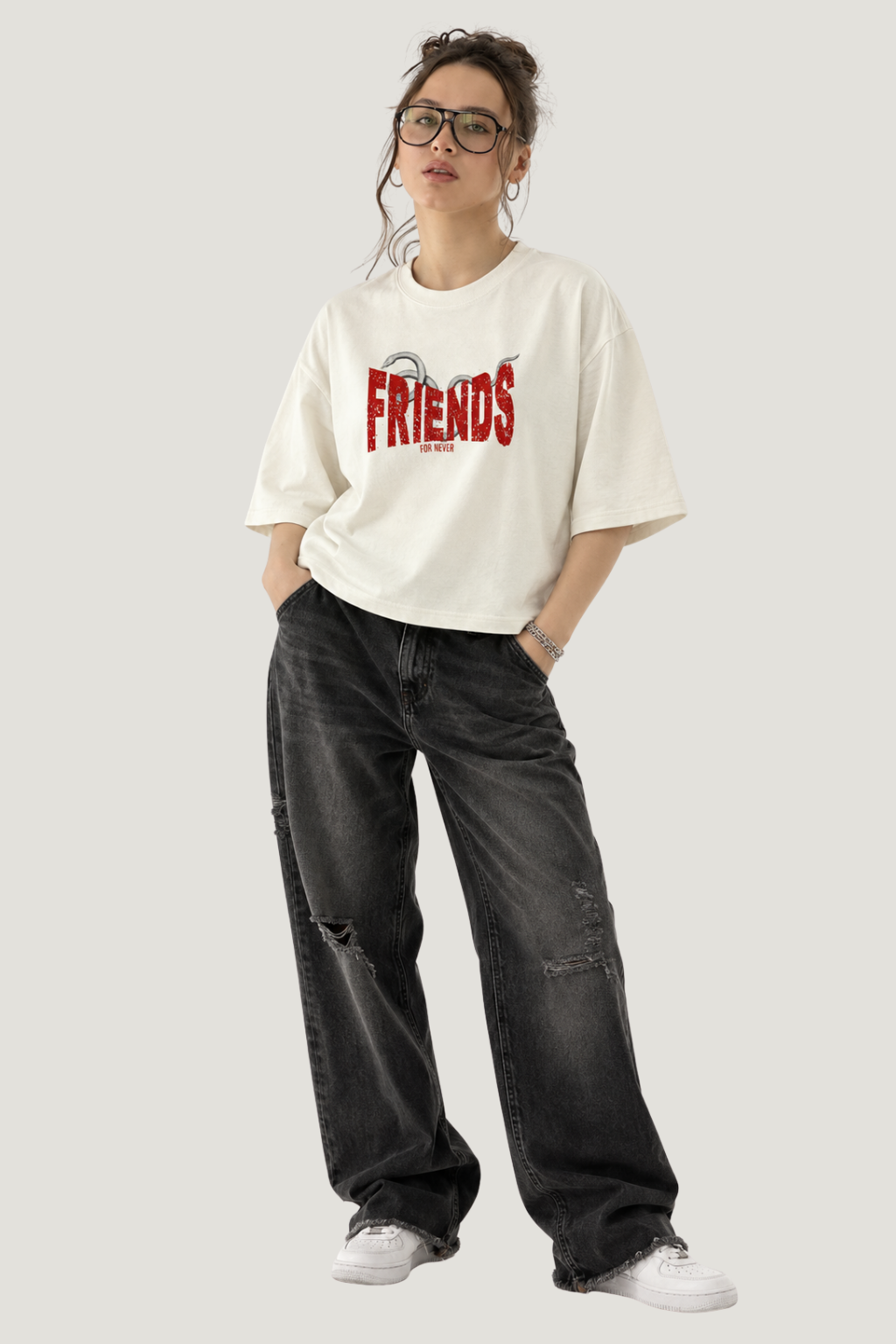 Never Friends Boxy T-shirt