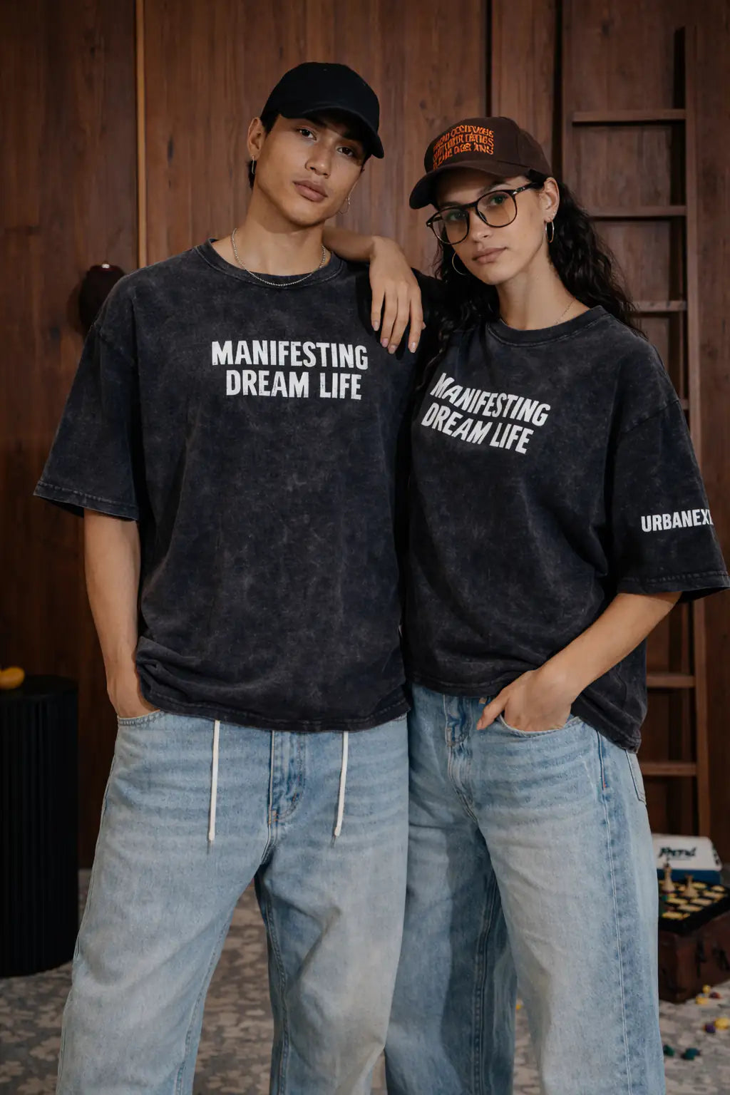 Black Manifesting Dream Oversize t-shir for Men