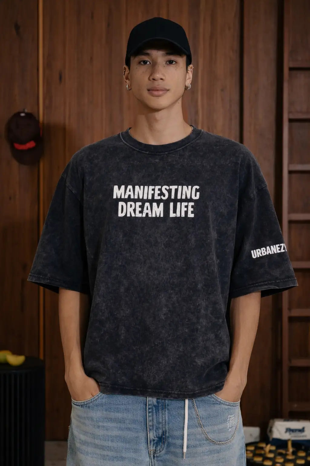 Black Manifesting Dream Oversize t-shir for Men
