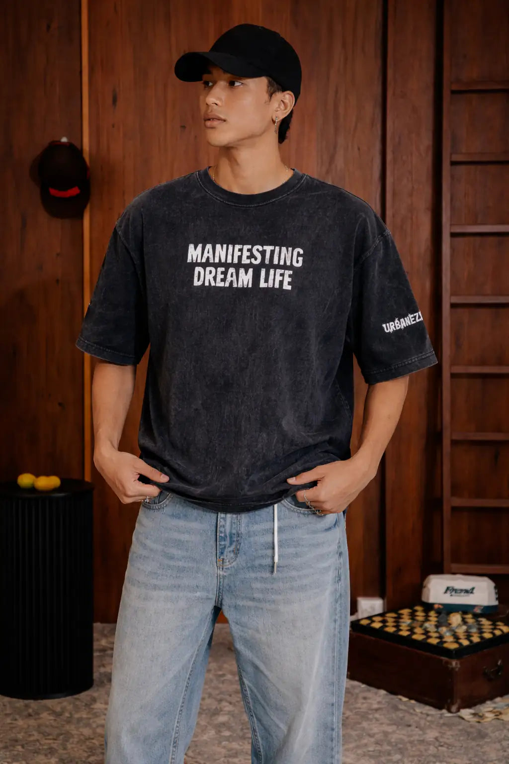 Black Manifesting Dream Oversize t-shir for Men