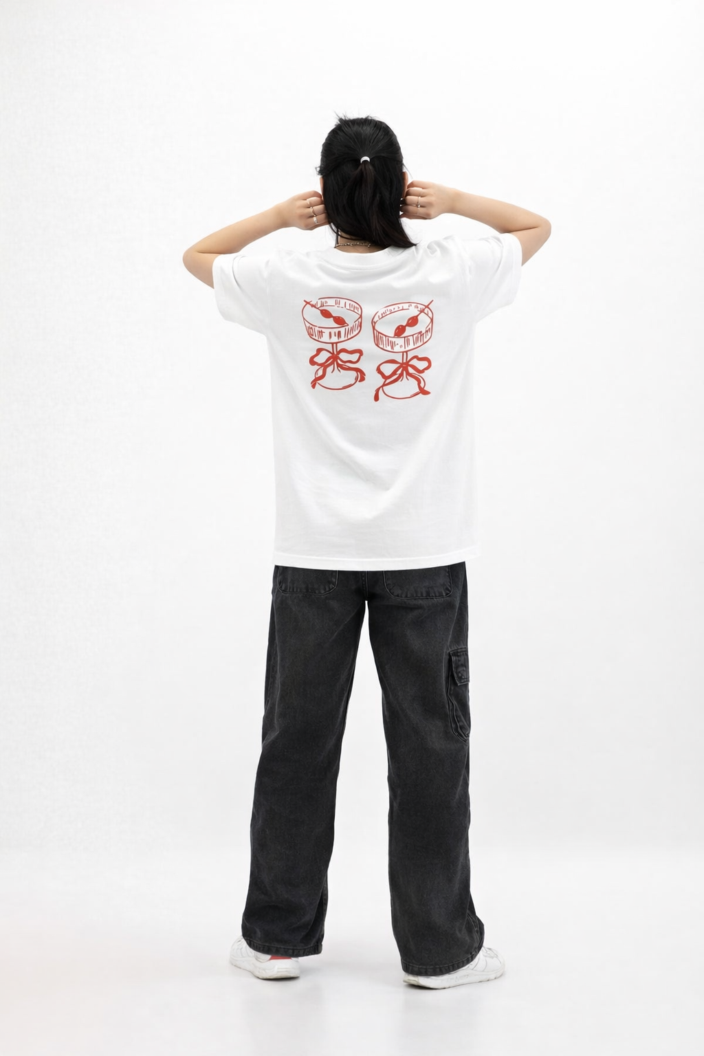 Printed oversized t-shirt for women made from soft cotton by Urbanezy India