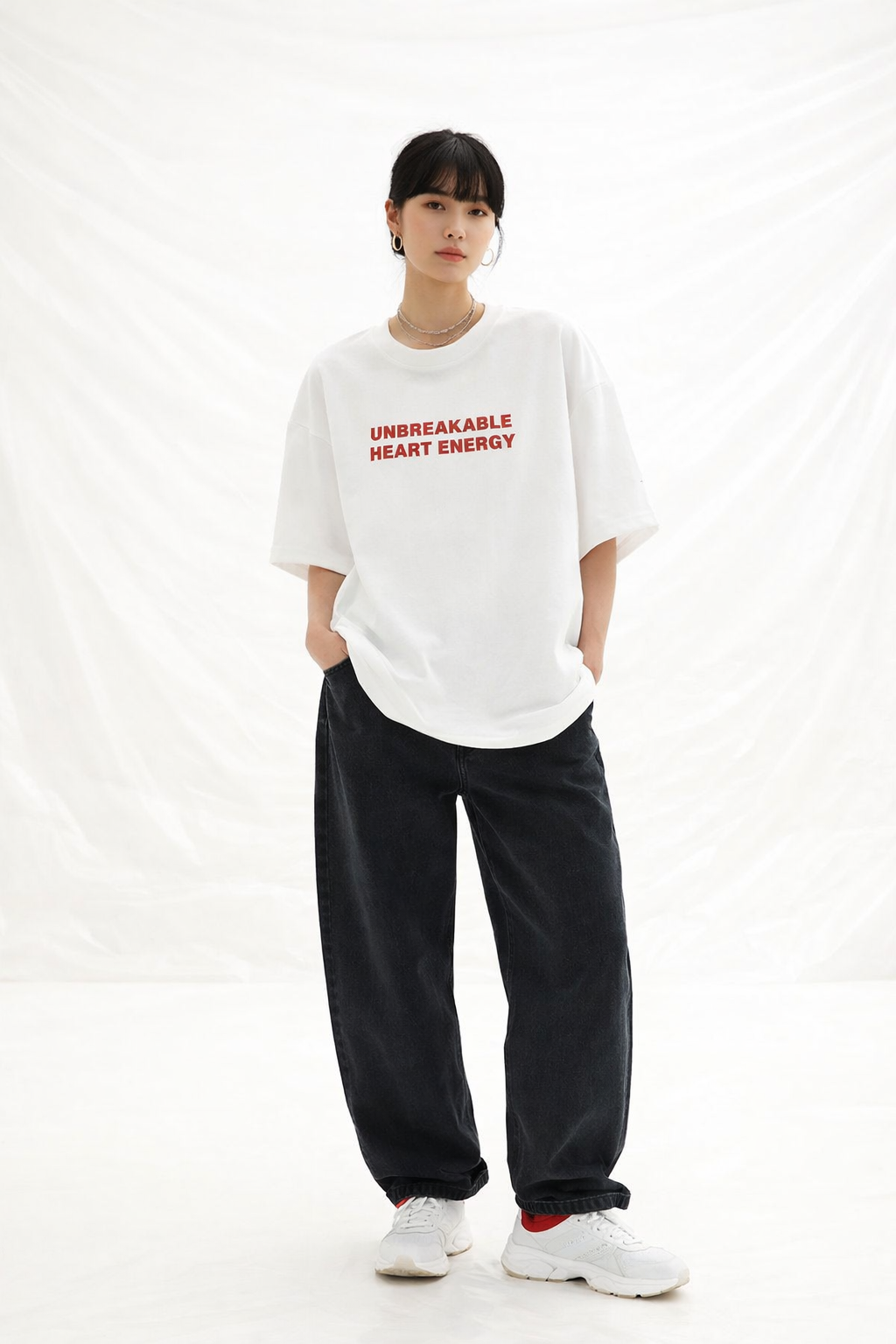 Minimal women printed oversized t-shirt in cotton by Urbanezy India